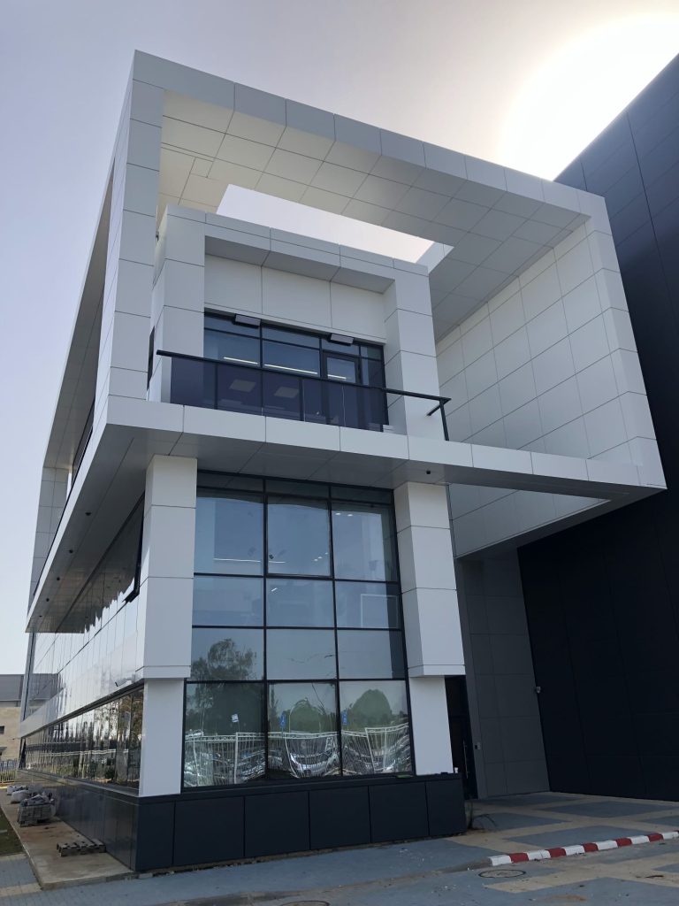 WhatsApp Image 2025-12-31 at 17.10.53